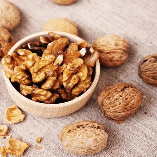 Walnut (Desi Kaghazi Akhroot)